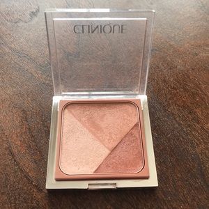 Clinique cheek contouring palette